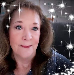 Meet your Posher, Pamalee